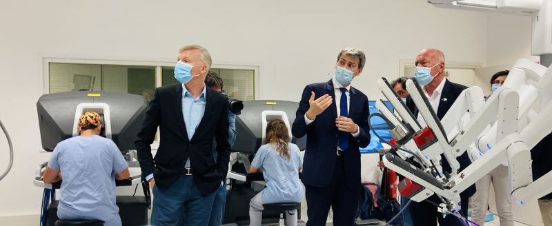 inauguration robotic training center CHU de Bordeaux IHU LIRYC