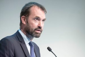  Professeur François ALLA