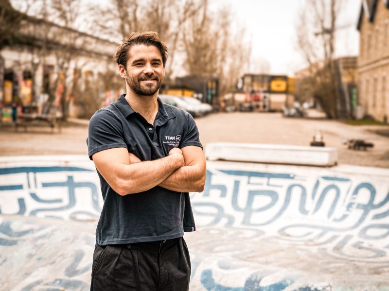 Dr Geoffroy Moucheboeuf porteur de la flamme olympique CHU de Bordeaux