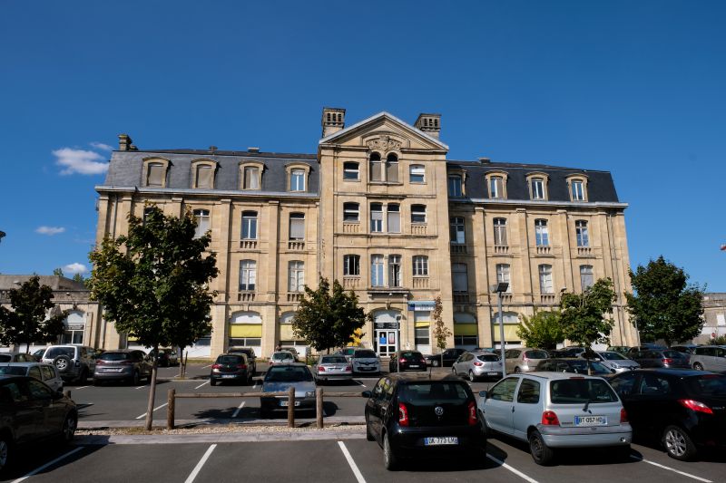 Batiment PQR - hopital Pellegrin CHU de Bordeaux Fred Encuentra Barbot Studio