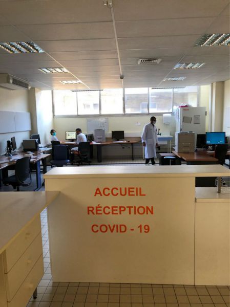Depistage Covid dans le service de virologie CHU de Bordeaux
