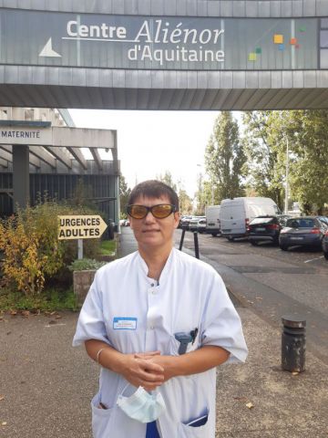 Pascale aide-soignante en situation de handicap visuel - CHU de Bordeaux