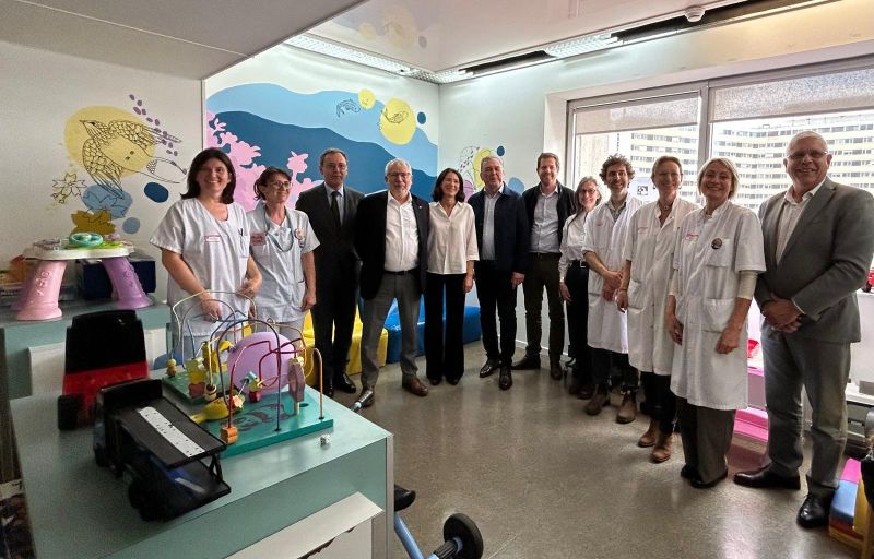 Photo groupée unité de neuropédiatrie AFM PPG