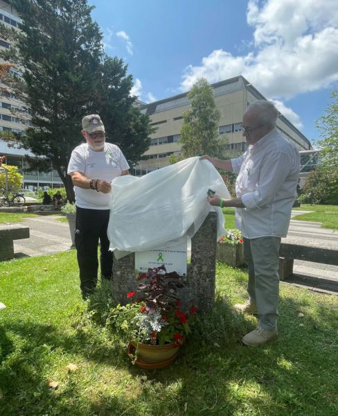 Inauguration de la stèle en mémoire des donneurs & des familles - GH Pellegrin stèle don d'organes et de tissus greffe donneur santé