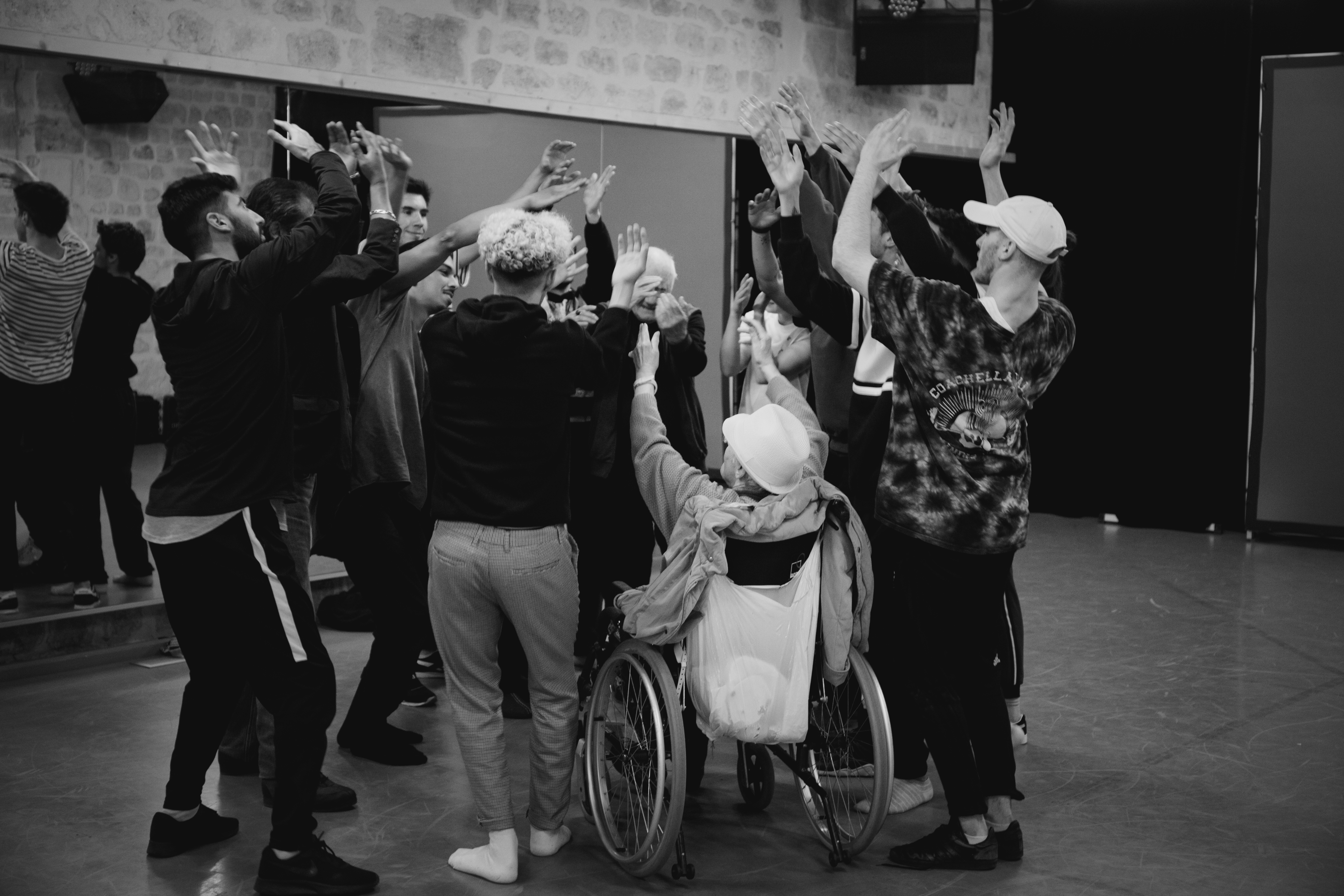 danse résidents et artistes au Performance