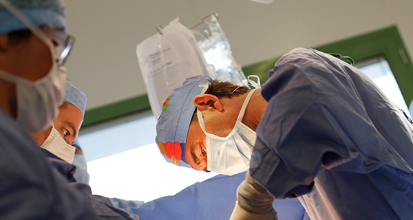 unite_chirurgie_main_chu_bordeaux