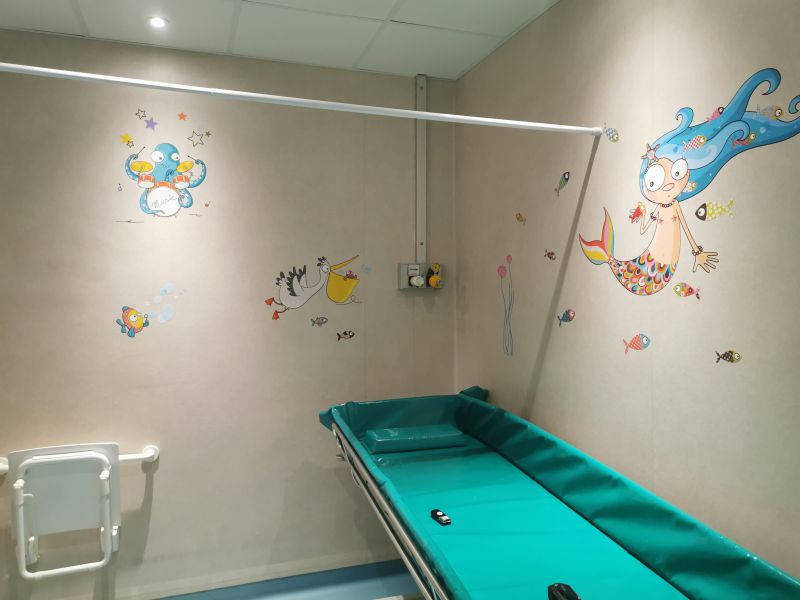 salle de bain 3eme B chirurgie pédiatrique et infantile - hopital des enfants - chu de Bordeaux