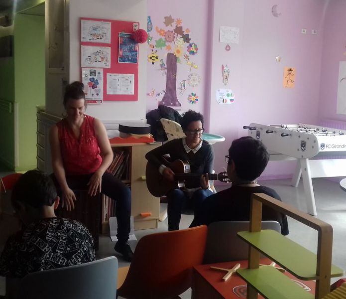 musiciennes à l'hôpital des enfants