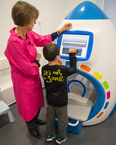 IRM en jeu - enfant et accompagnant